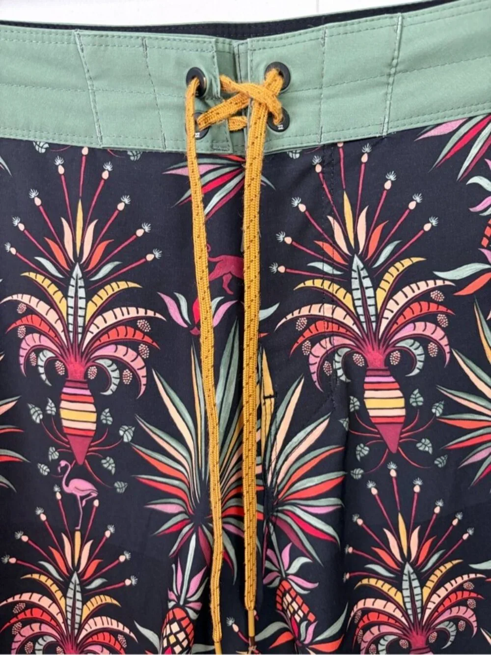 Billabong Board Shorts Mens Tropical Black Surf Swim Trunks Beach Size 36 Large